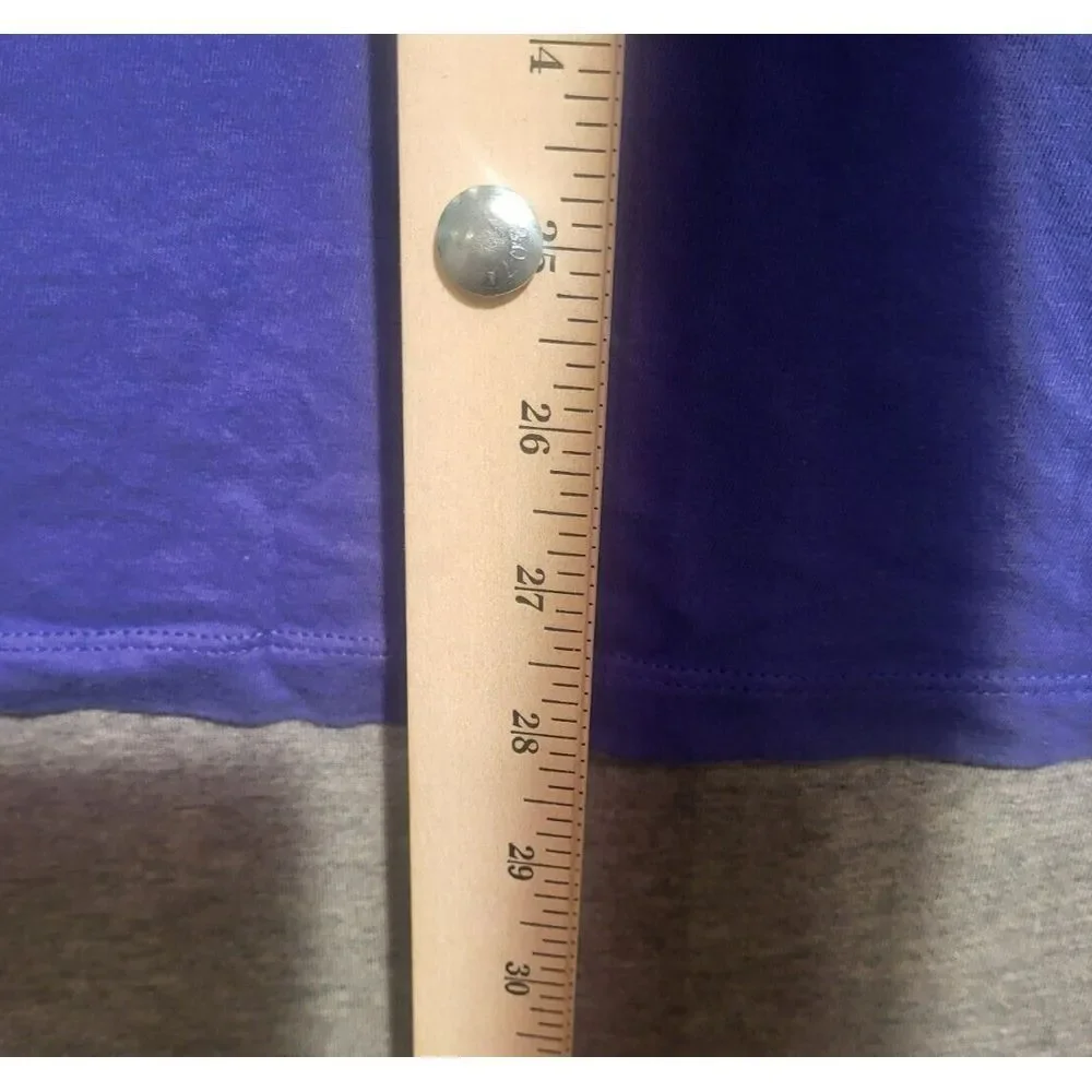 Nike The Nike Tee Mens Large Purple Multiple Swoosh Center Logo‎ Basketball